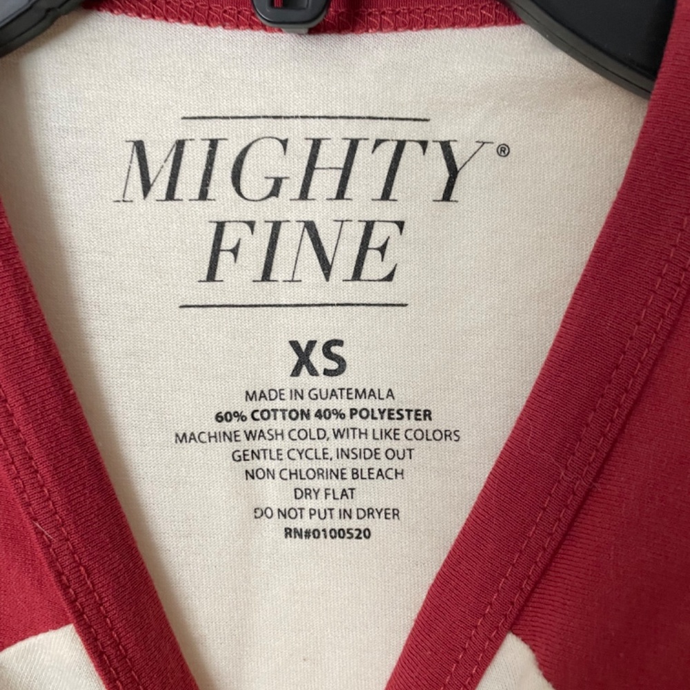 Too - Picture 2 of 2